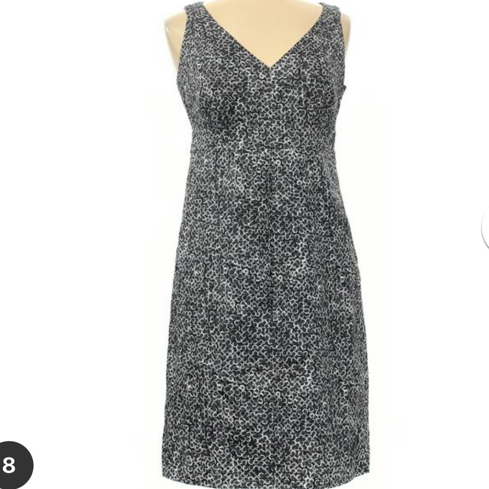 New York & Co V-Neck Sleeveless Gray Dress…